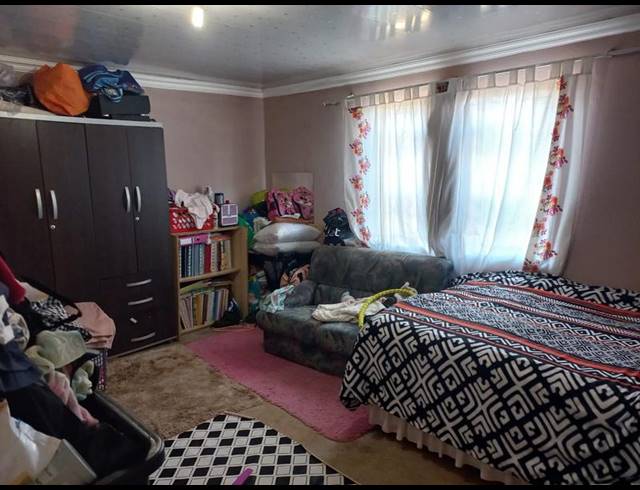 3 BEDROOM HOUSE FOR SALE IN LOTUS GARDENS